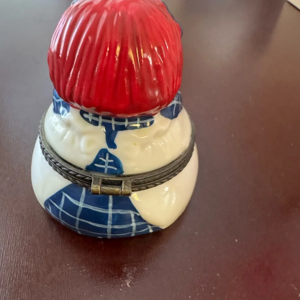 Vintage Porcelain Raggedy Ann Hinged Trinket Box - Picture 4 of 6